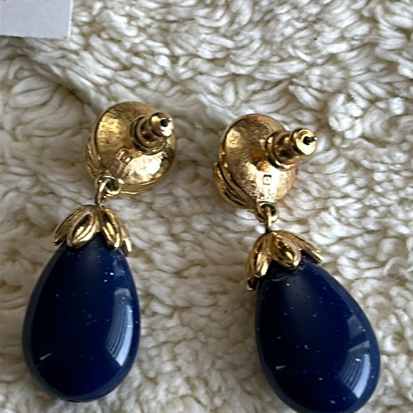 Vintage Glam Tear Drop Blue Rhinestone Statement Earrings - Picture 3 of 4